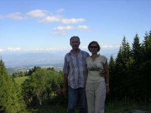 Внизу Женева и Женевское озеро