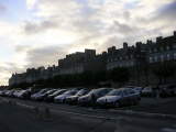 Вокруг крепости в Сен-Мало сплошная парковка